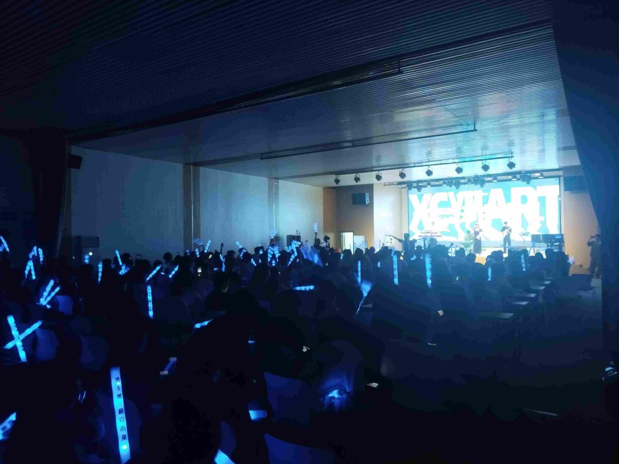 2025120309114626 黄师中高考学校 微信图片 20250802102929