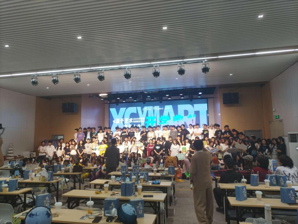 2025120309115736 黄师中高考学校 微信图片 20250802102927