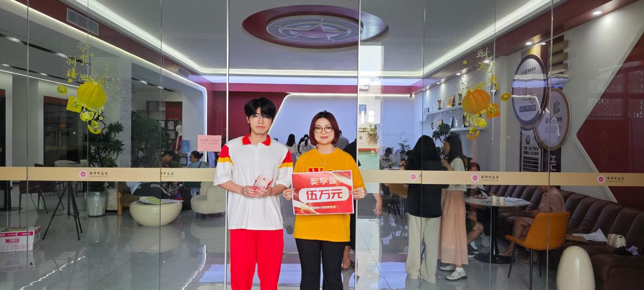 f6d969ae3b393eb0f5a4c968cc2baa43