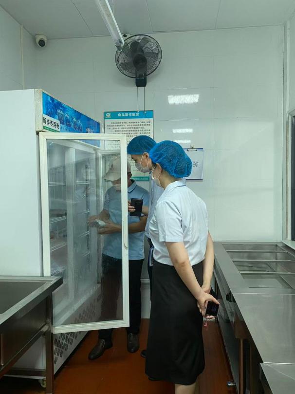 2025120309332652 黄师中高考学校 8